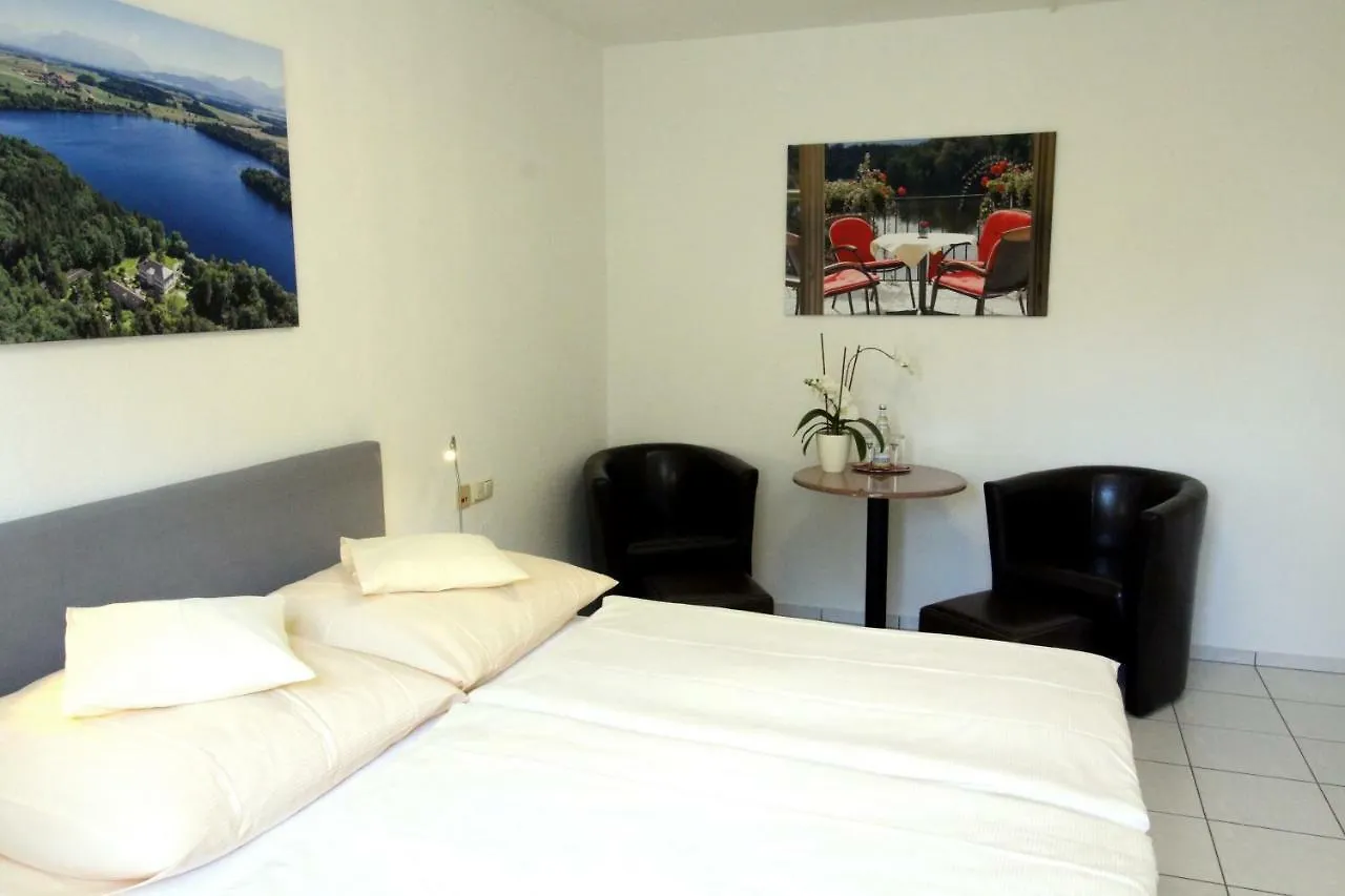 Guest house Gastehaus Schloss Abtsee Hotel Laufen Germany