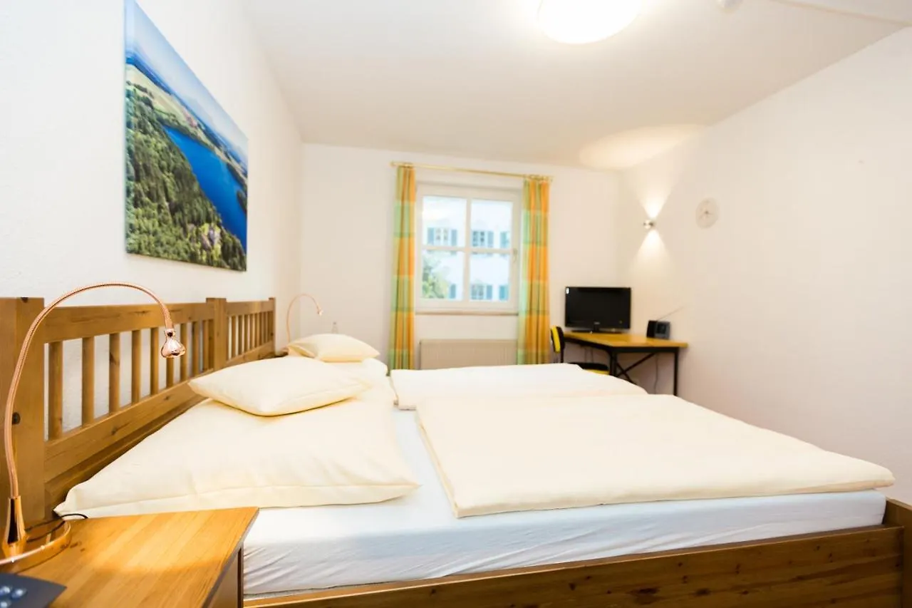 Guest house Gastehaus Schloss Abtsee Hotel Laufen
